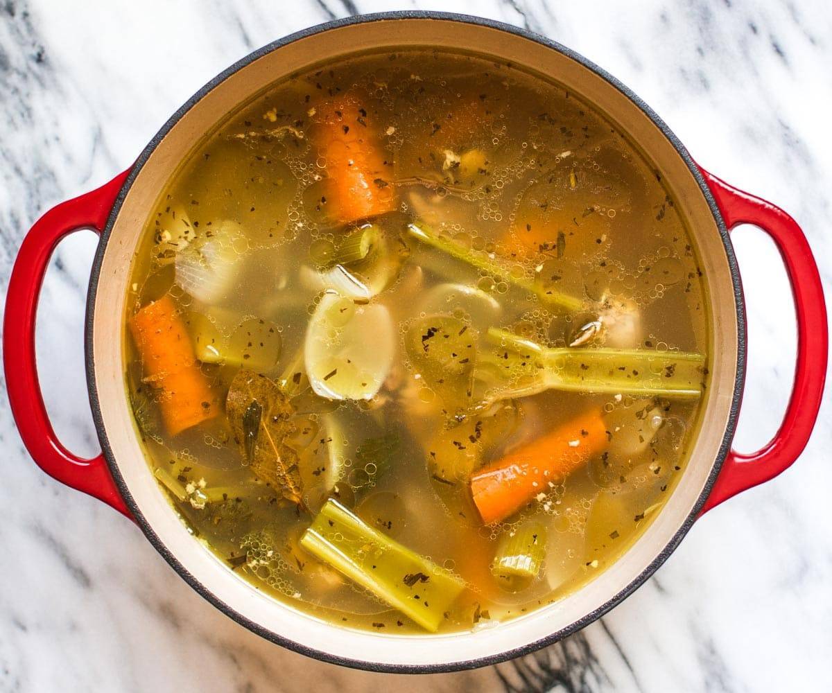 Homemade Chicken Stock in the Dutch Oven (and 9 other easy one-pot recipe ideas)! | pinchofyum.com