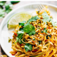 Vegetarian pad thai pin