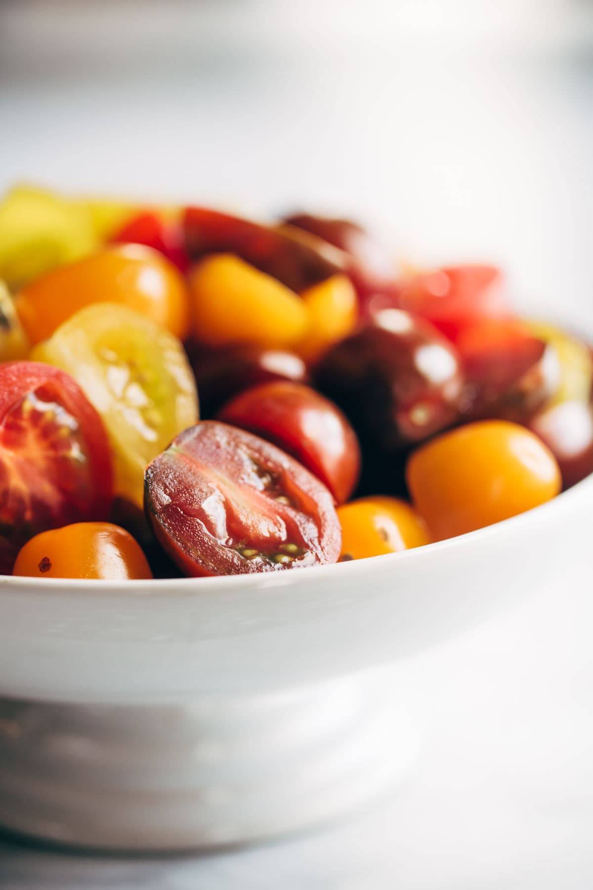 Tomatoes for Capellini Pomodoro in a bowl.