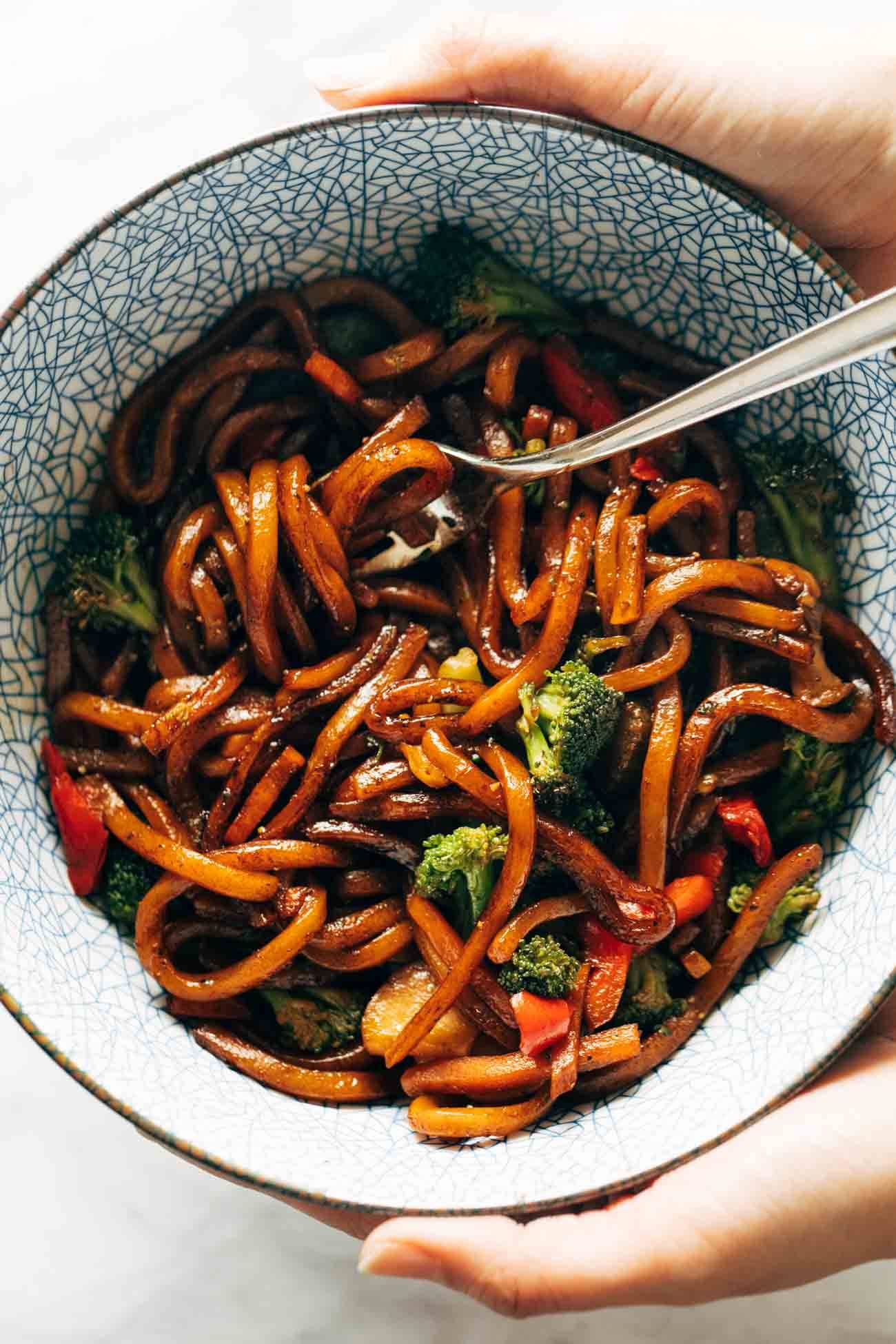 Black Pepper Stir Fried Udon in a bowl